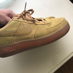 Nike Air Force 1 LV8 3 wheat / gum light brown
